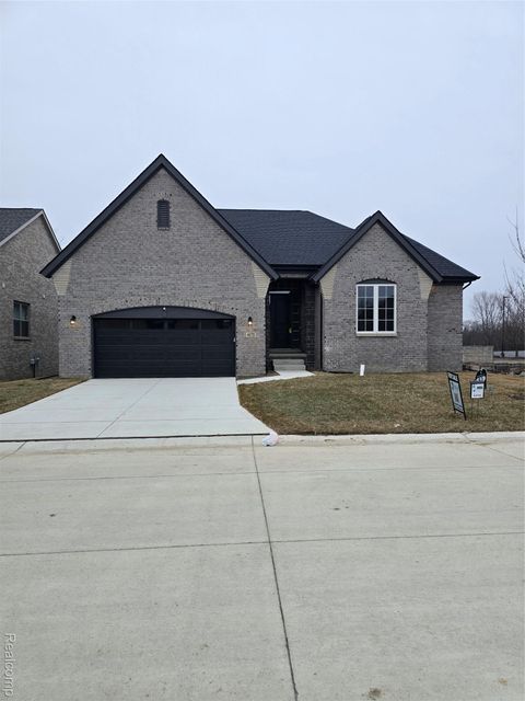 4172 Blossom Drive Sterling Heights City MI 48314