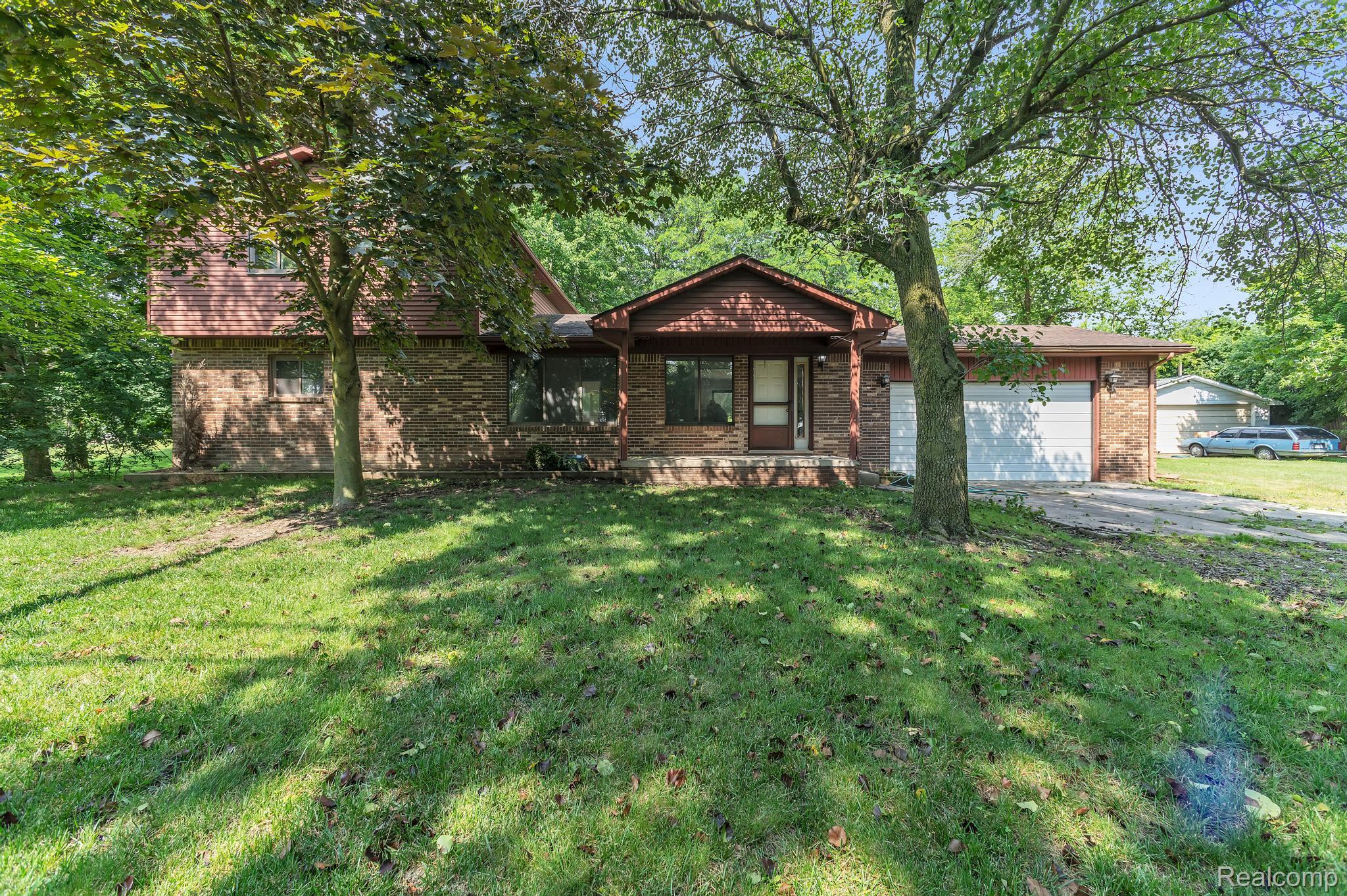 17885 Ridge Road
