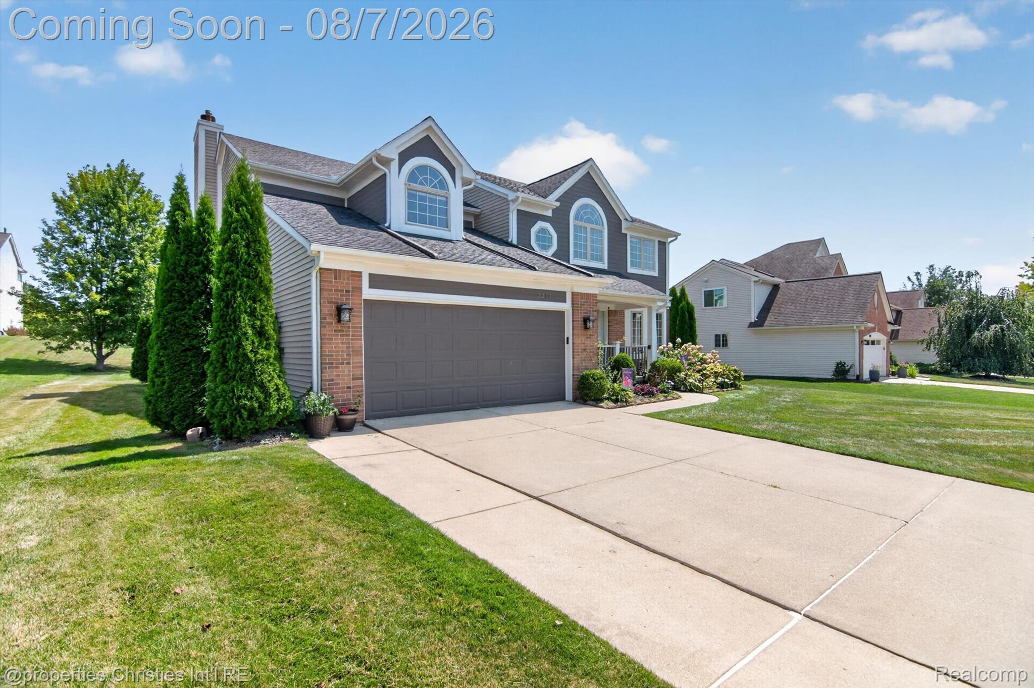3275 Honeysuckle Drive