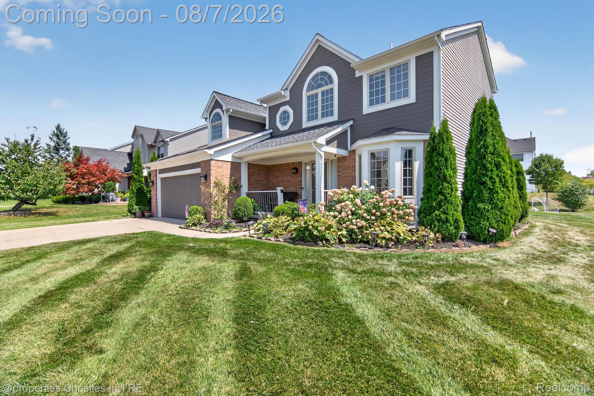 3275 Honeysuckle Drive