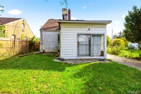 Tiny photo for 7391 Ashton Avenue, Detroit City, MI 48228 (MLS # 20261083013)