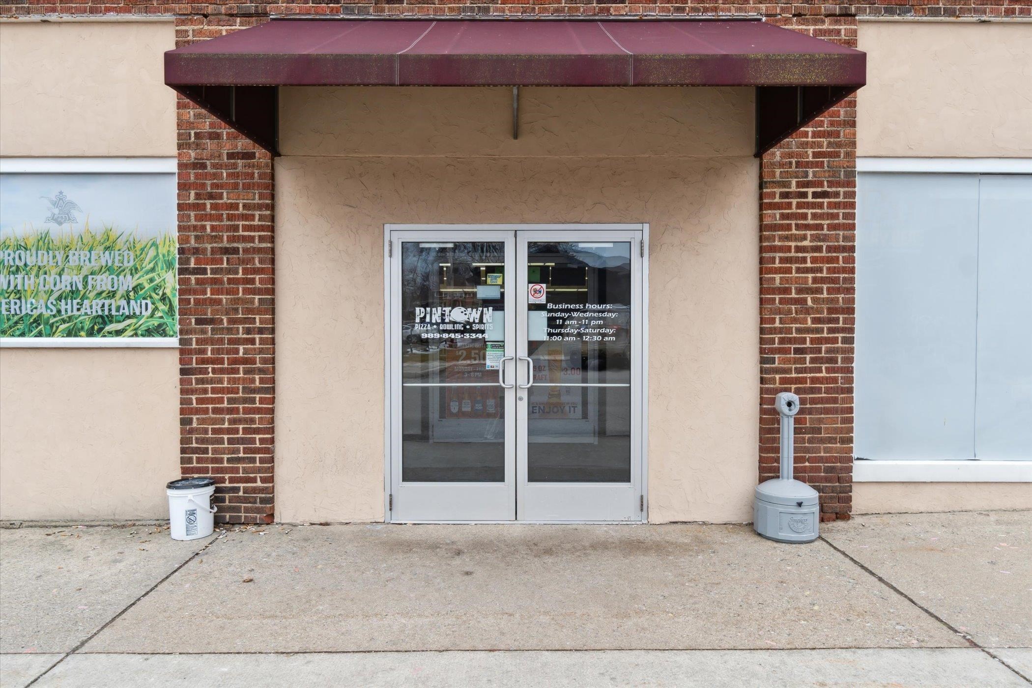 142 N Saginaw Street