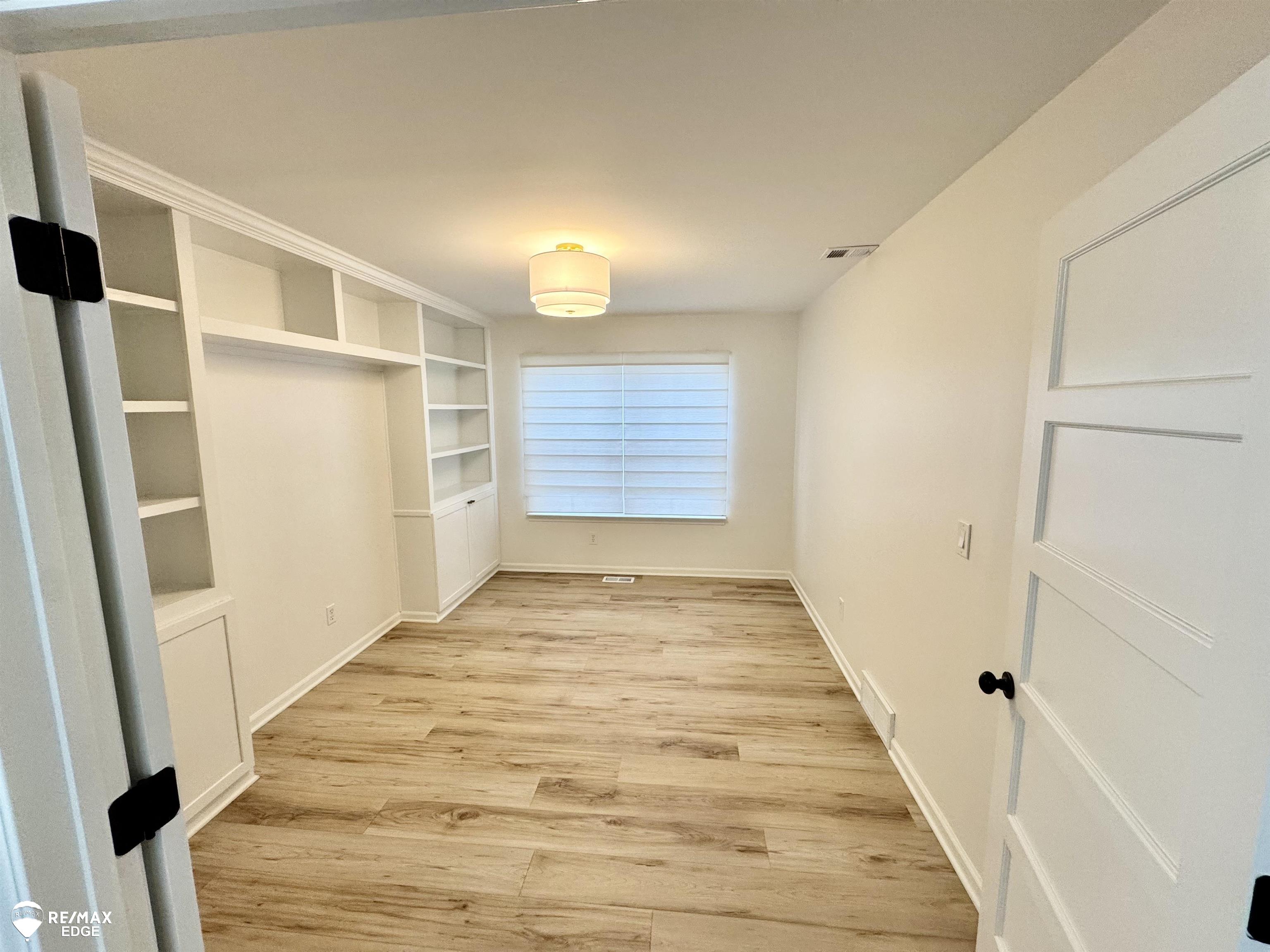 4469 Meadowlane Court