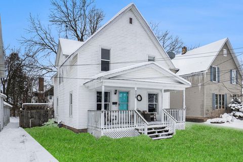 208 W Sheridan Fremont City MI 49412