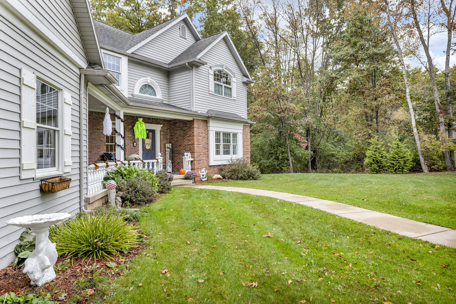 4880 Indian Creek Drive