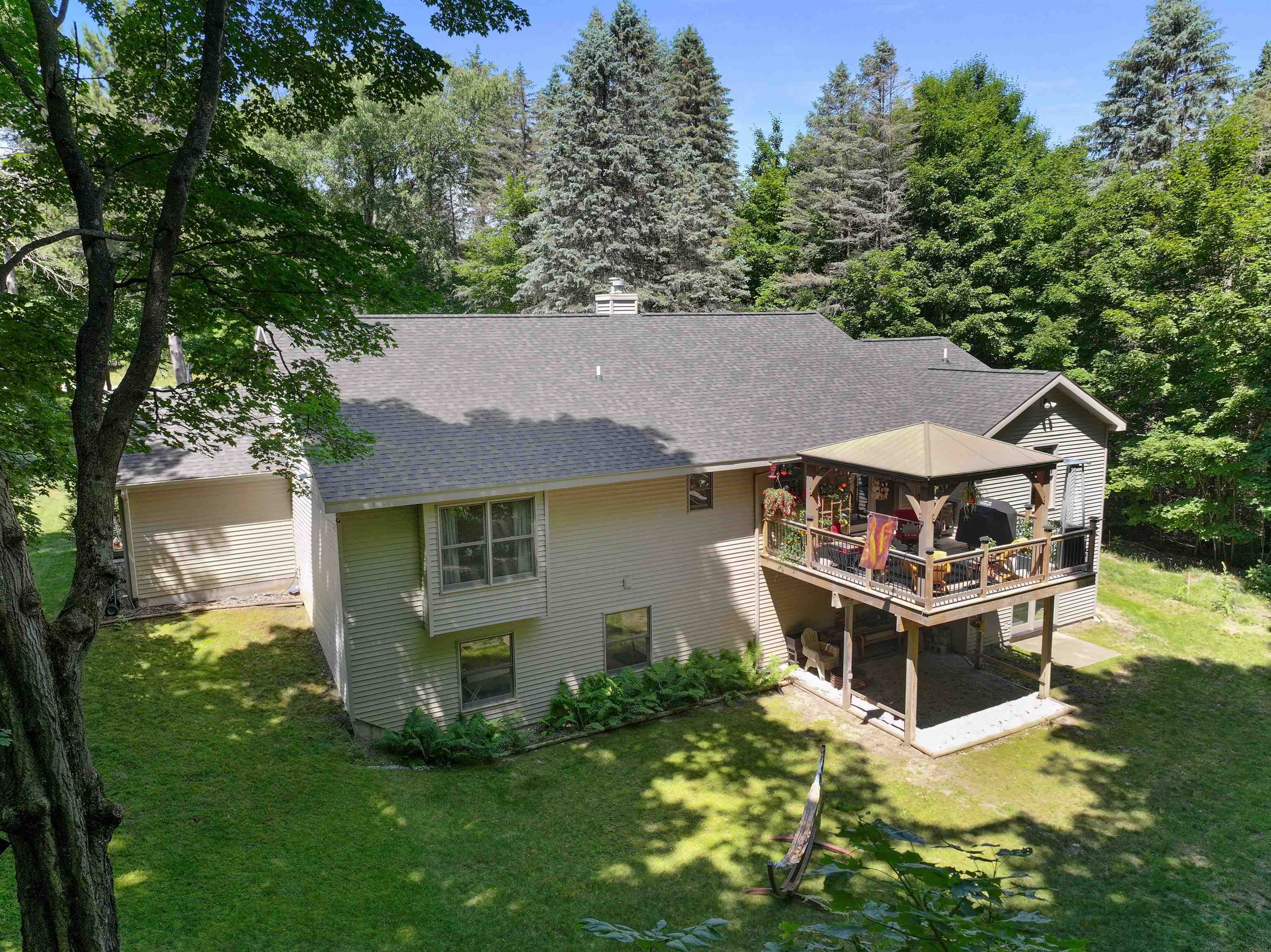 4490 Marykris Lane