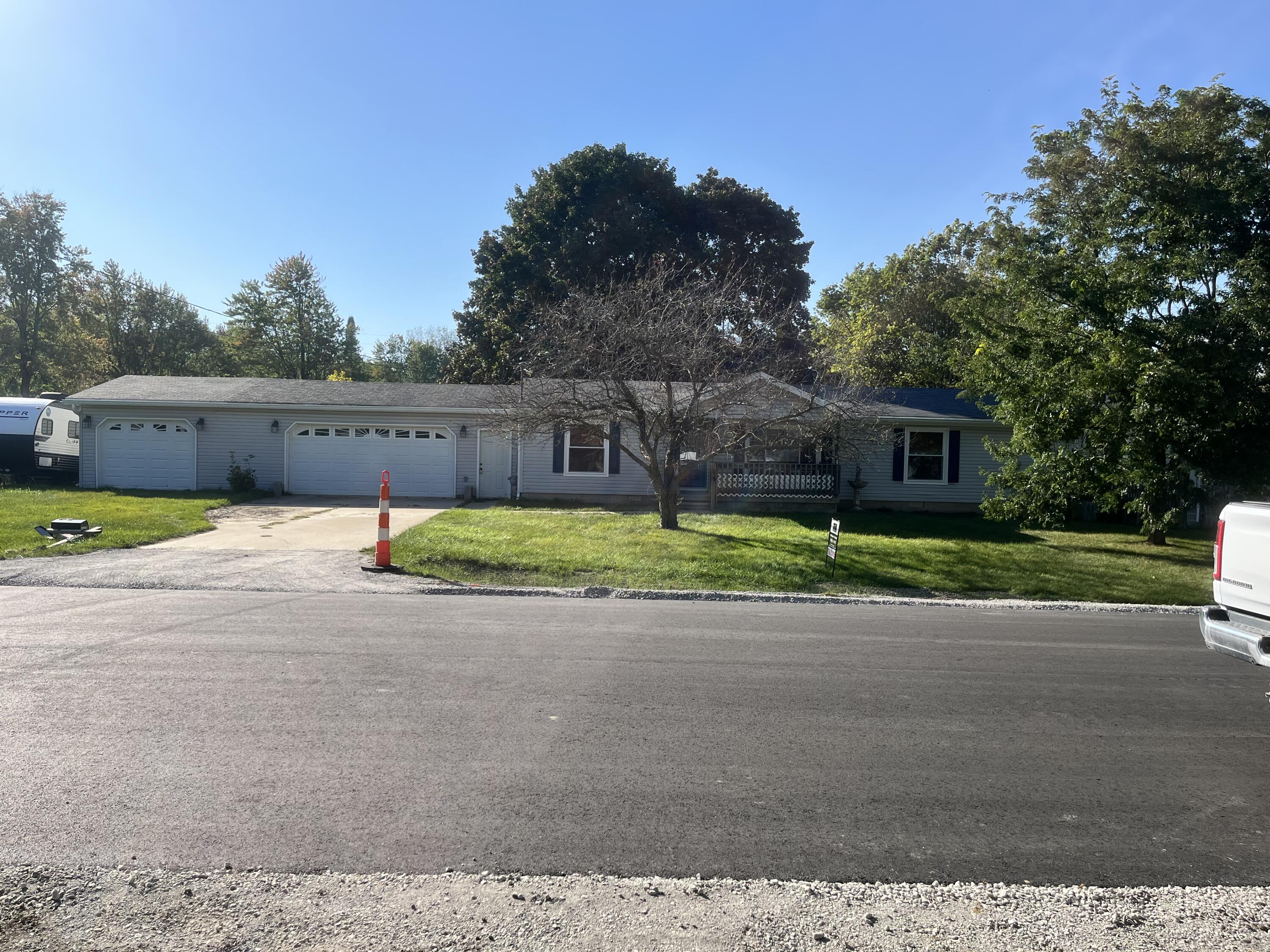 3048 Vineland Avenue