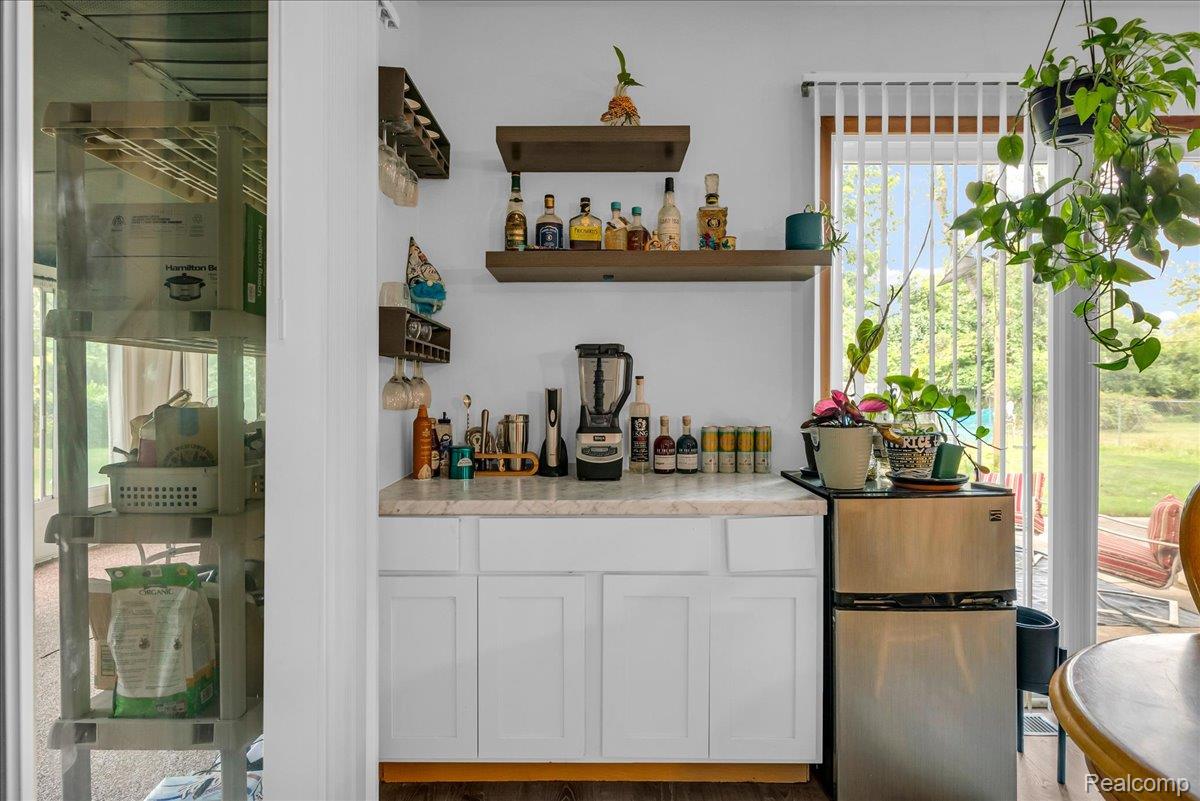 Southfield City, Michigan 48075, United States, 3 Bedrooms Bedrooms, ,2 BathroomsBathrooms,Residential,Active,190900