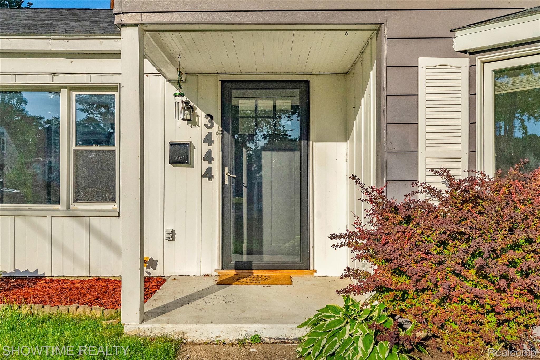 3444 Maple Street