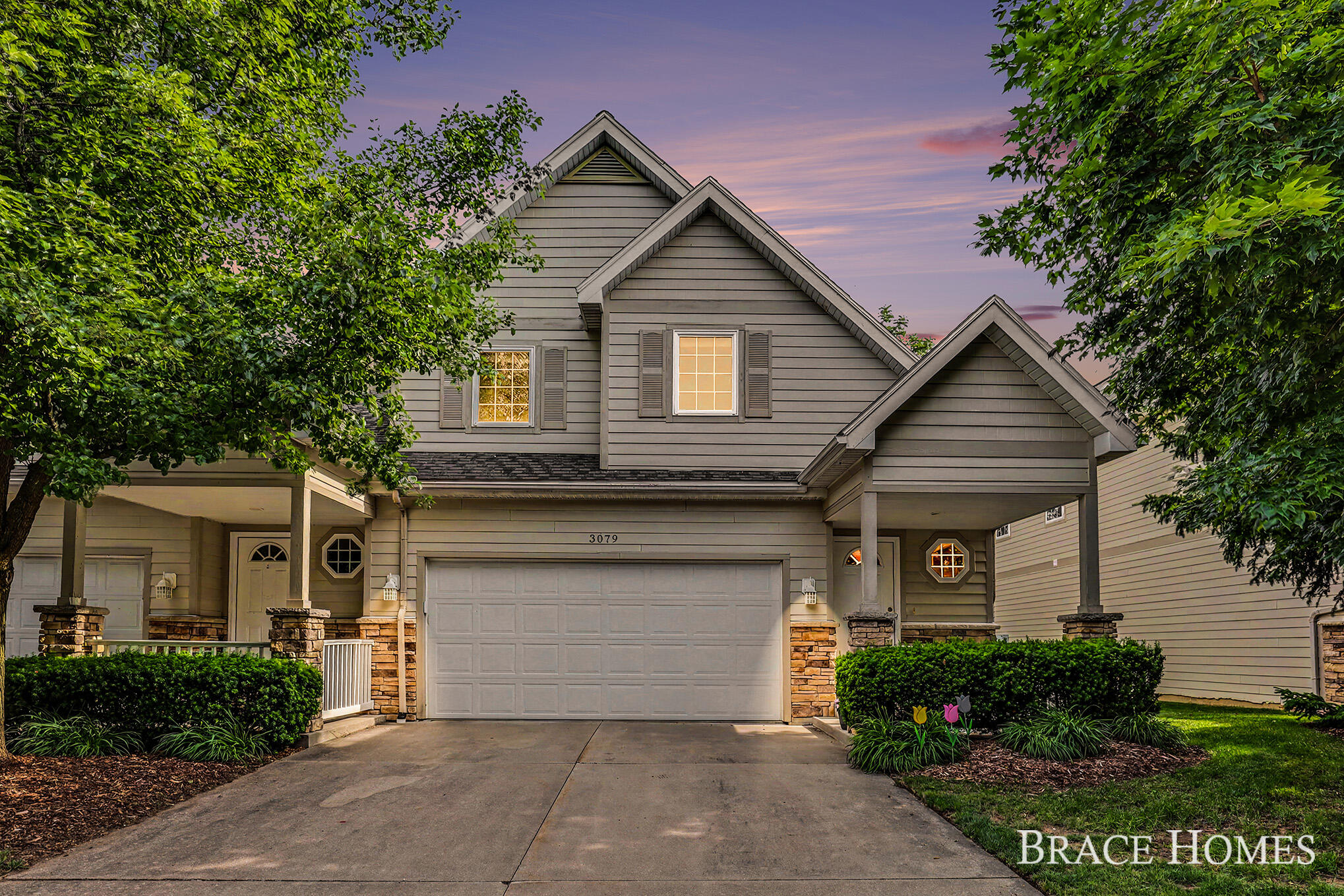 3079 Ledgestone Place NE