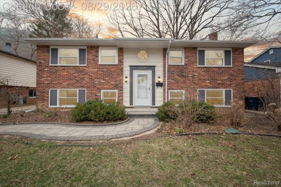 2728 Yost Boulevard Ann Arbor City MI 48104