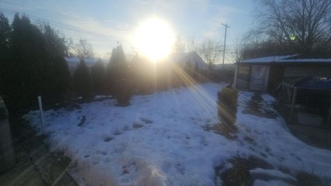 Tiny photo for 9814 Cass Avenue, Taylor City, MI 48180 (MLS # 81025062392)