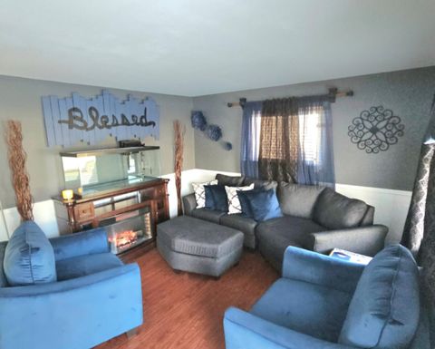 Tiny photo for 9814 Cass Avenue, Taylor City, MI 48180 (MLS # 81025062392)