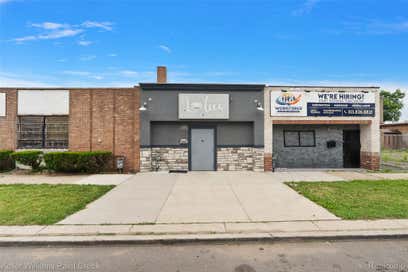 16166 Meyers Road Detroit City MI 48235