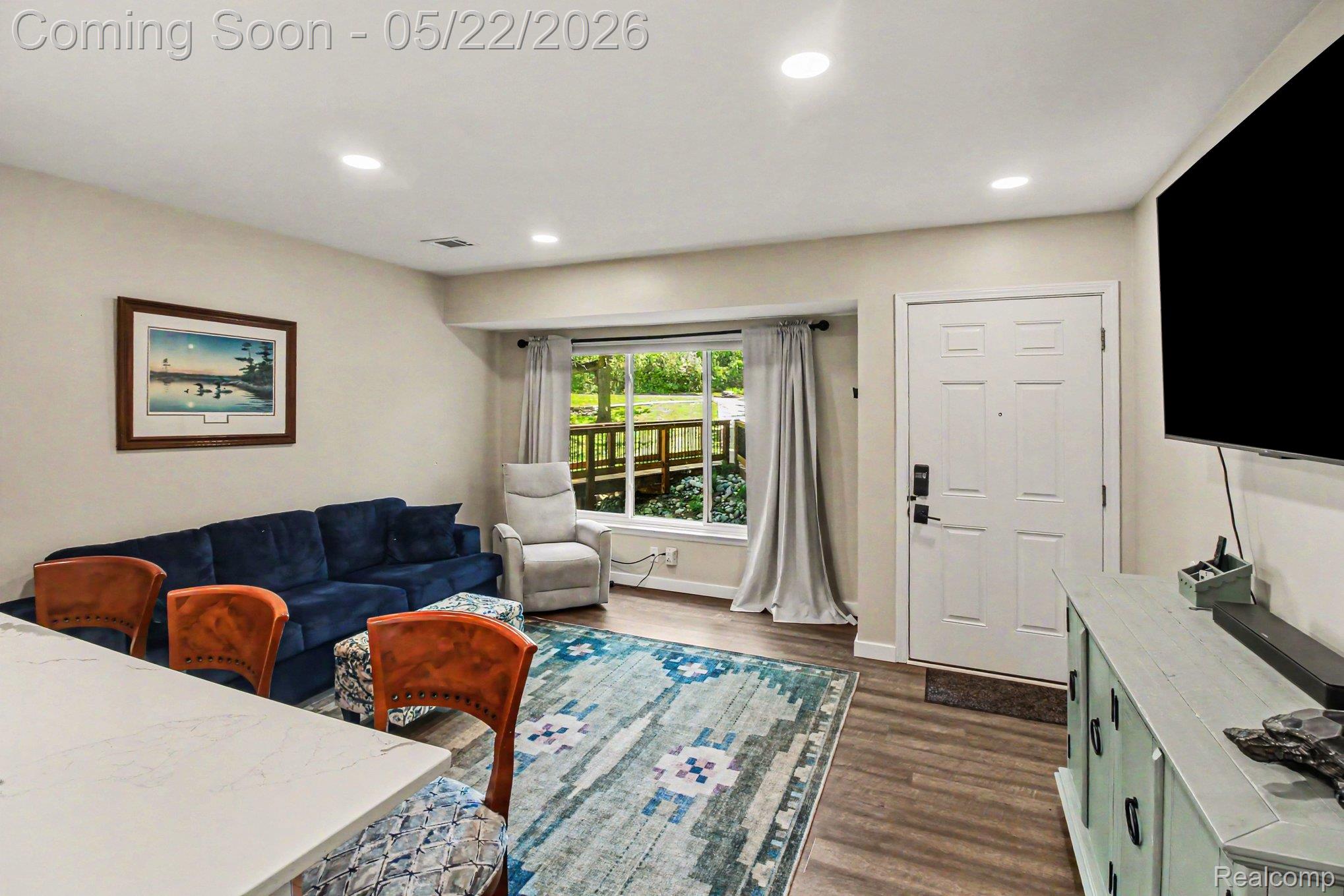 851 Union Street 40