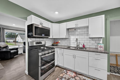 Tiny photo for 71 N Mason Avenue, Battle Creek City, MI 49037 (MLS # 72026047495)