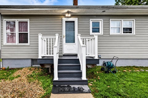 Tiny photo for 71 N Mason Avenue, Battle Creek City, MI 49037 (MLS # 72026047495)
