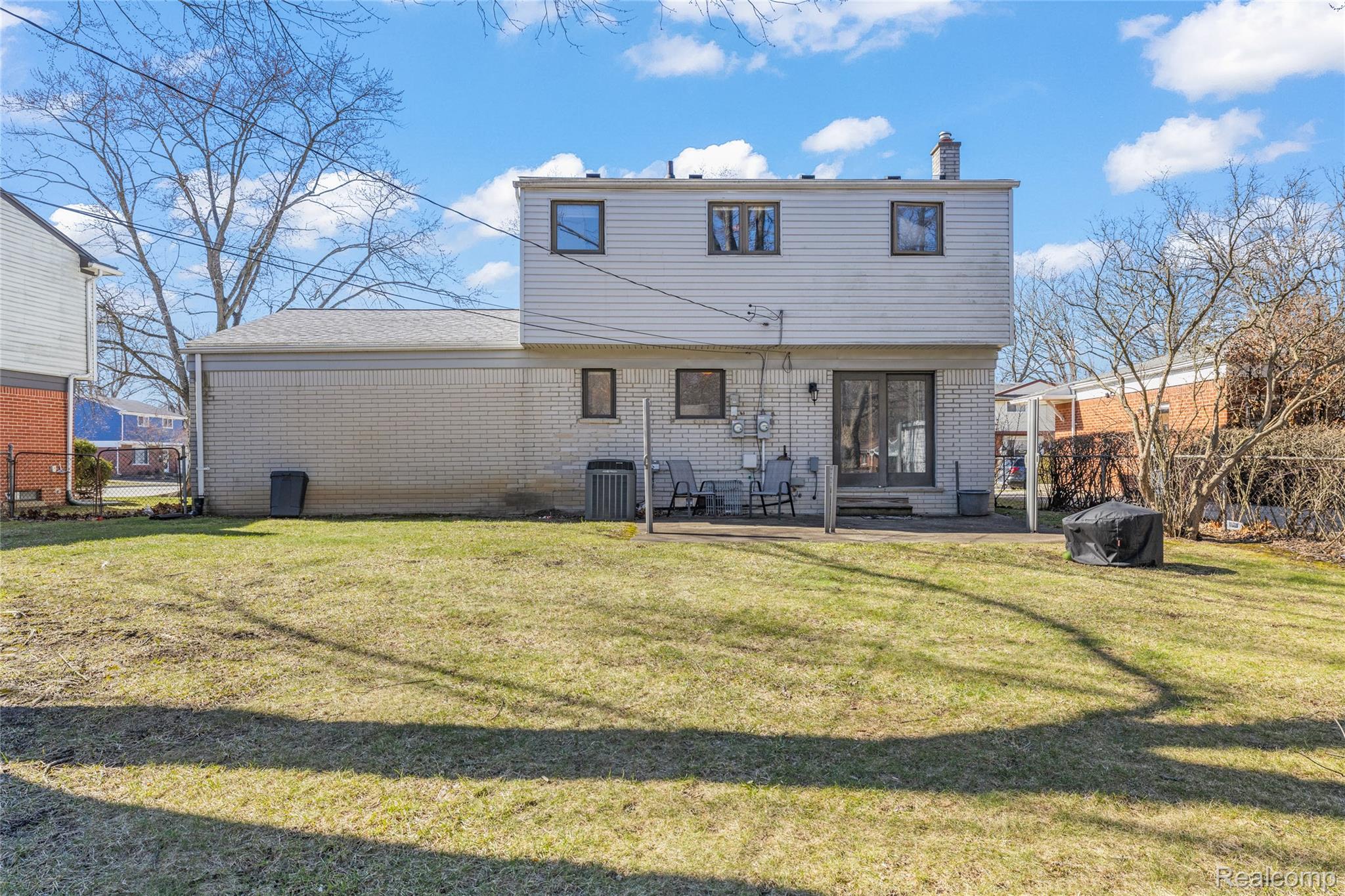 23424 Larkshire Street