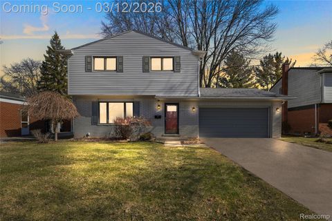 23424 Larkshire Street Farmington Hills City MI 48336