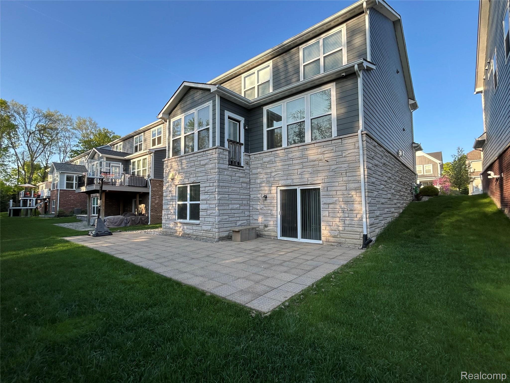 31065 Tremont Lane