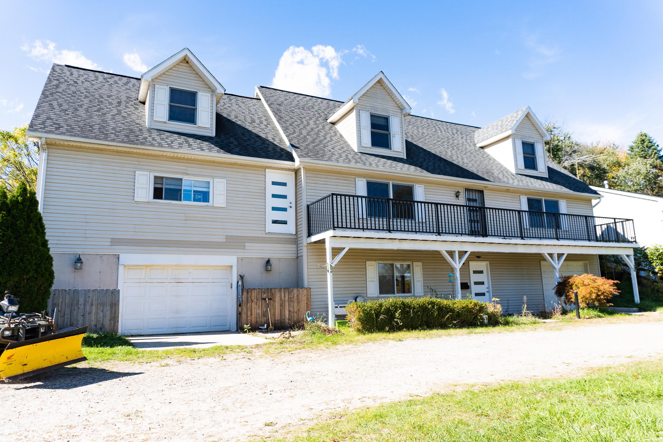 1487 Miller Road