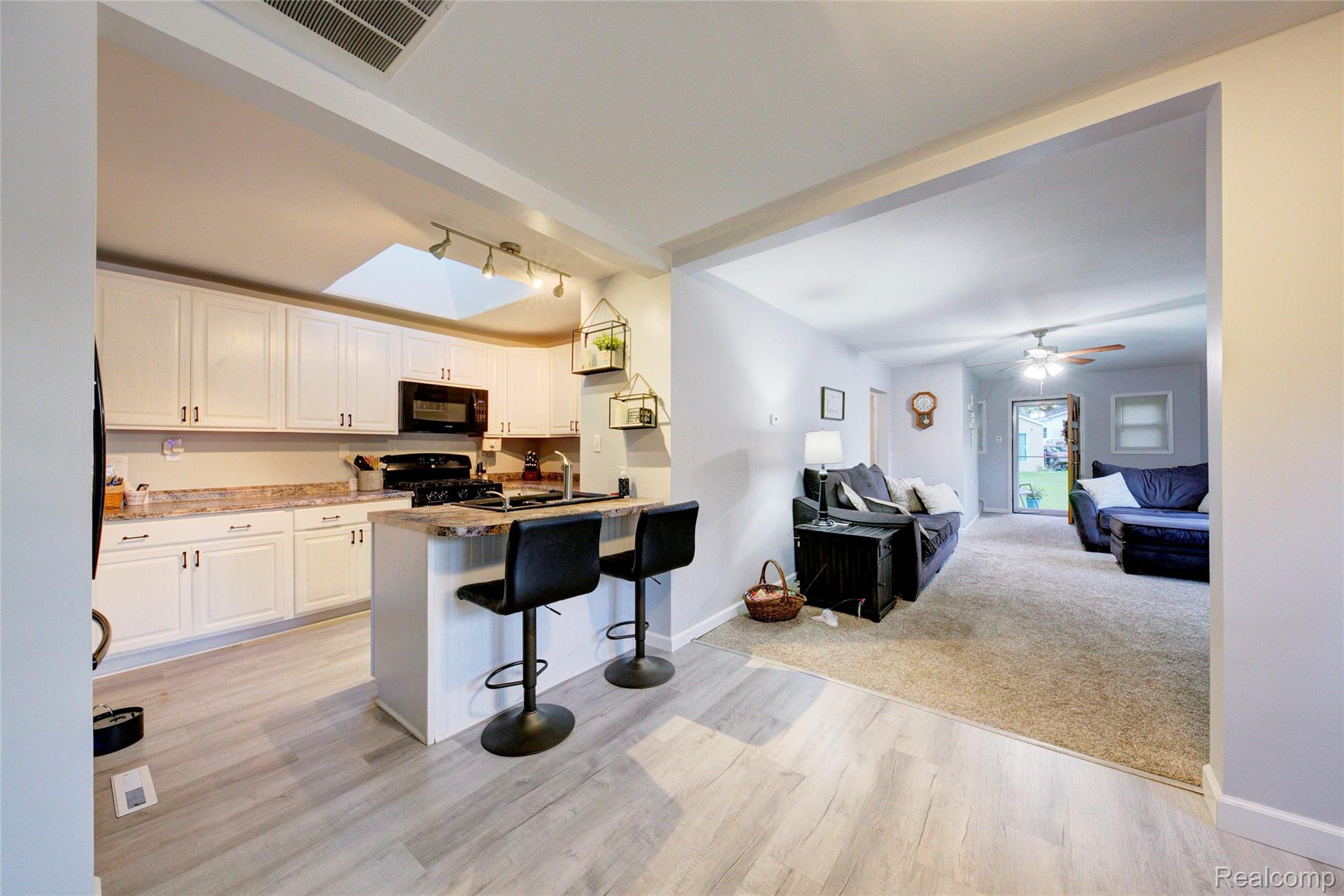 10814 Elizabeth Drive