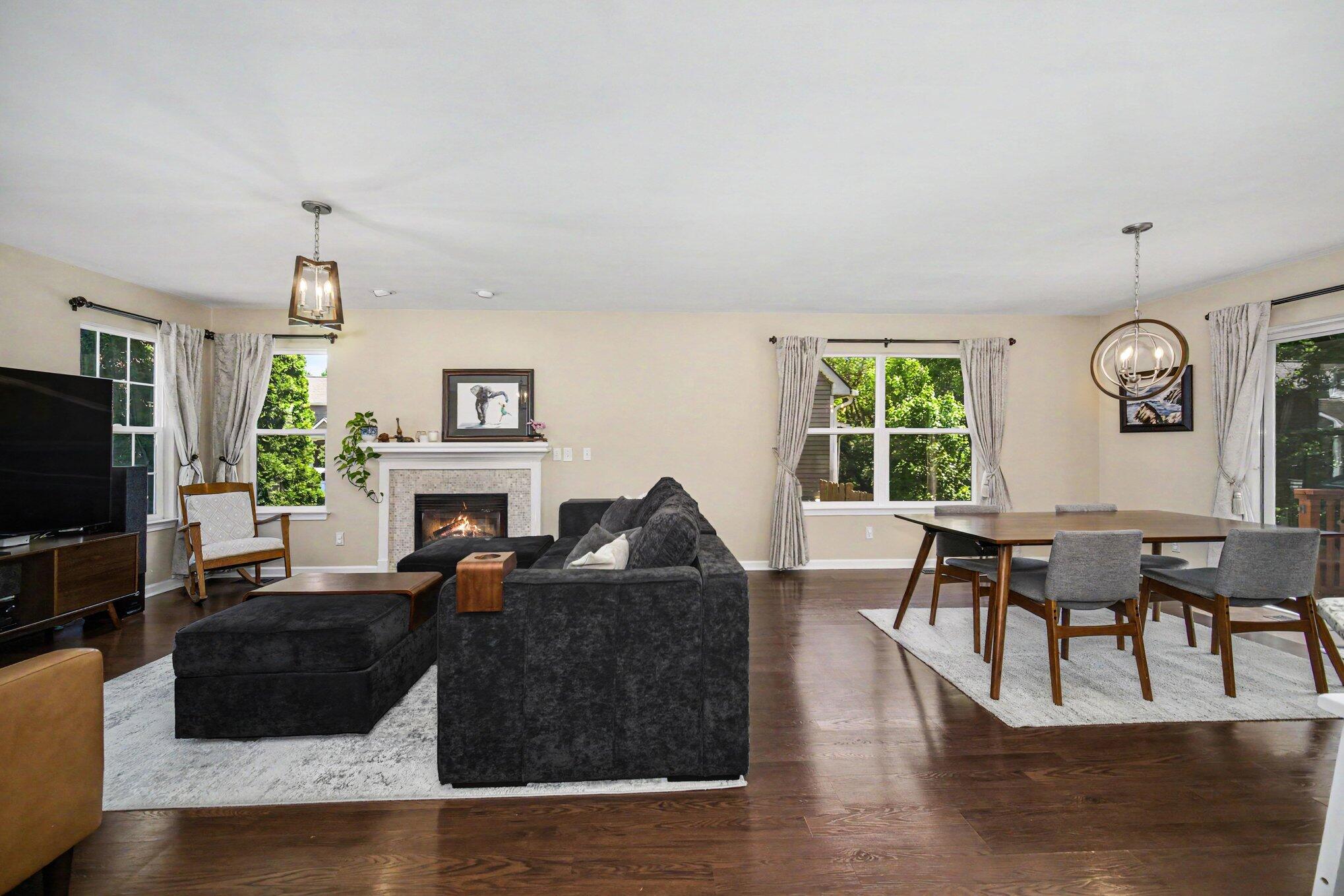 1686 Enclave Lane
