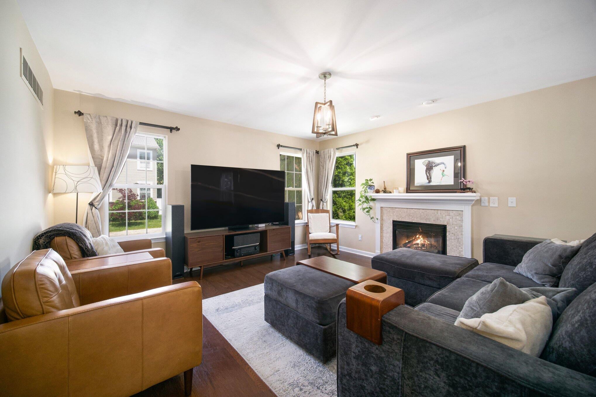 1686 Enclave Lane