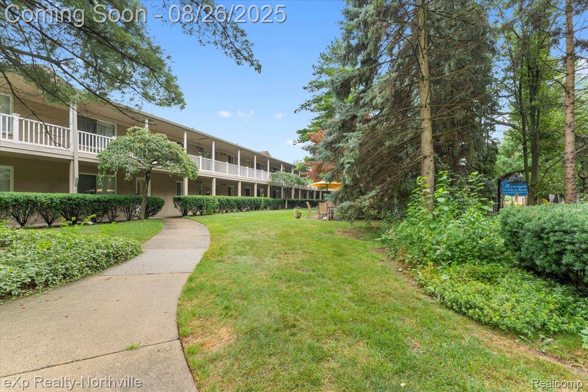 475 S Adams Road 21