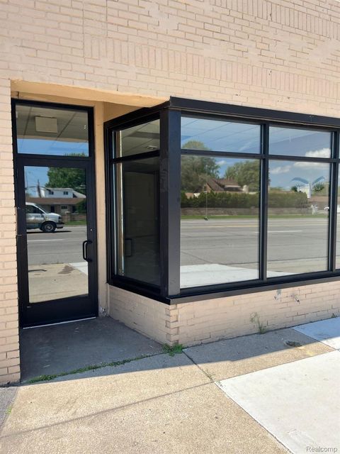 918 DIX Road Lincoln Park City MI 48146