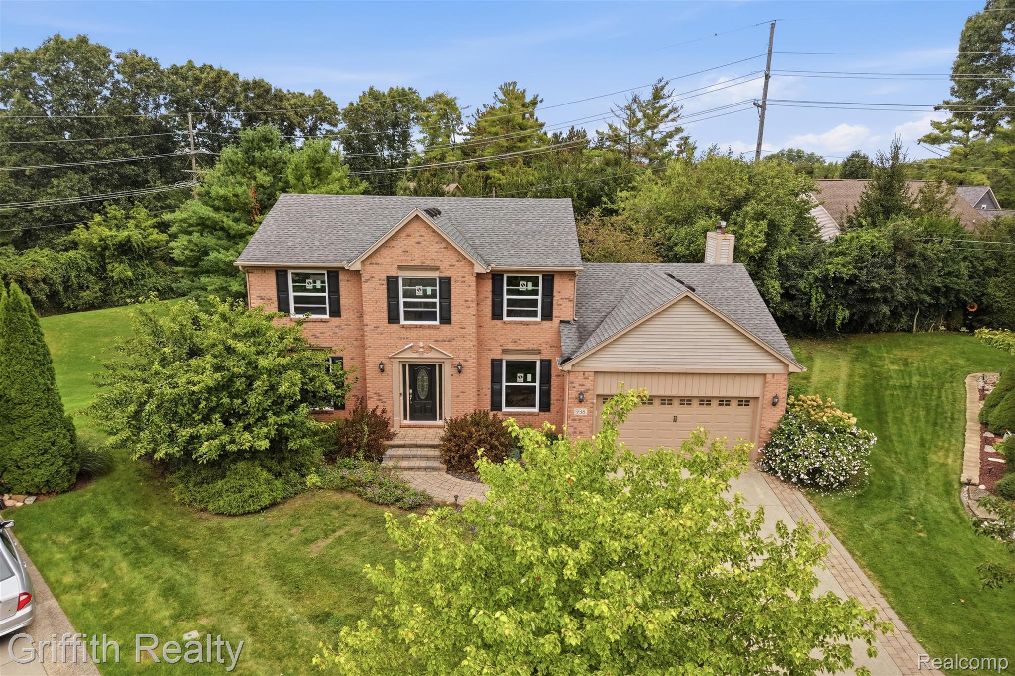 938 Meadowbrook Court