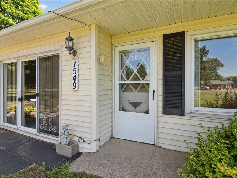 1549 Wolf Lake Road