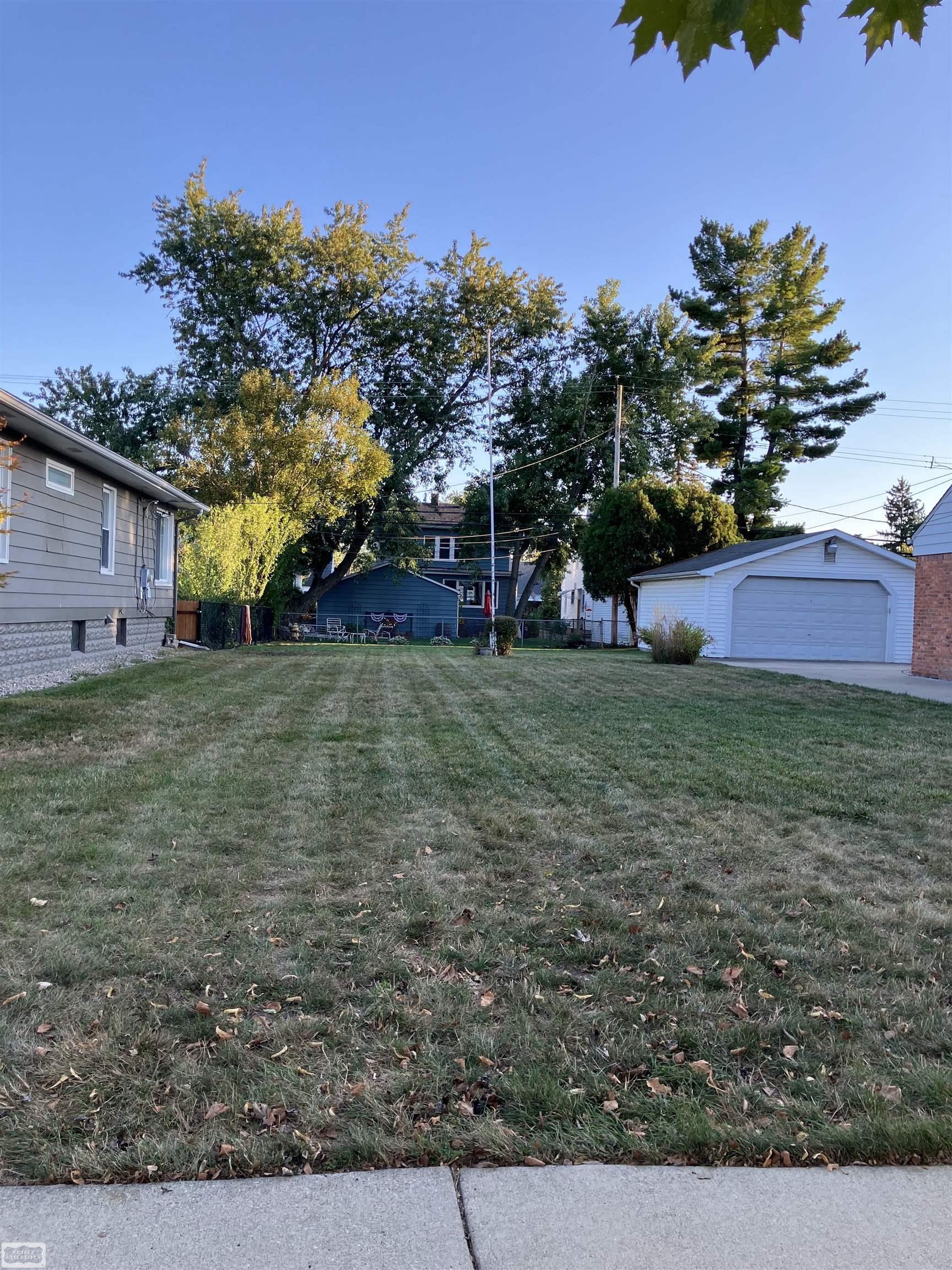 1137 Larkmoor Boulevard