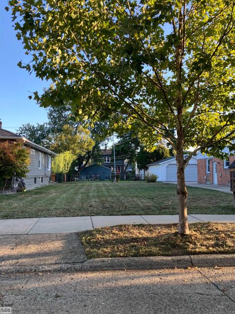 1137 Larkmoor Boulevard Berkley City MI 48072