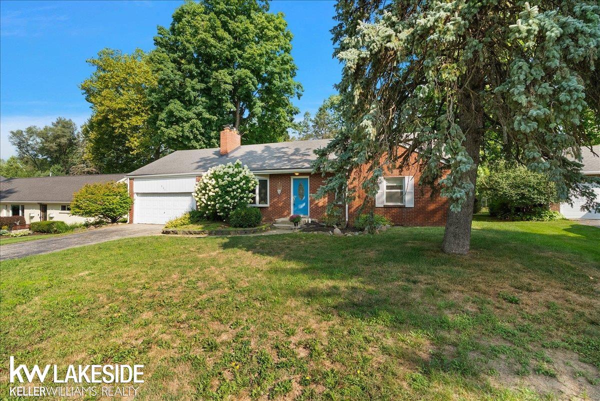 201 Barrington Road