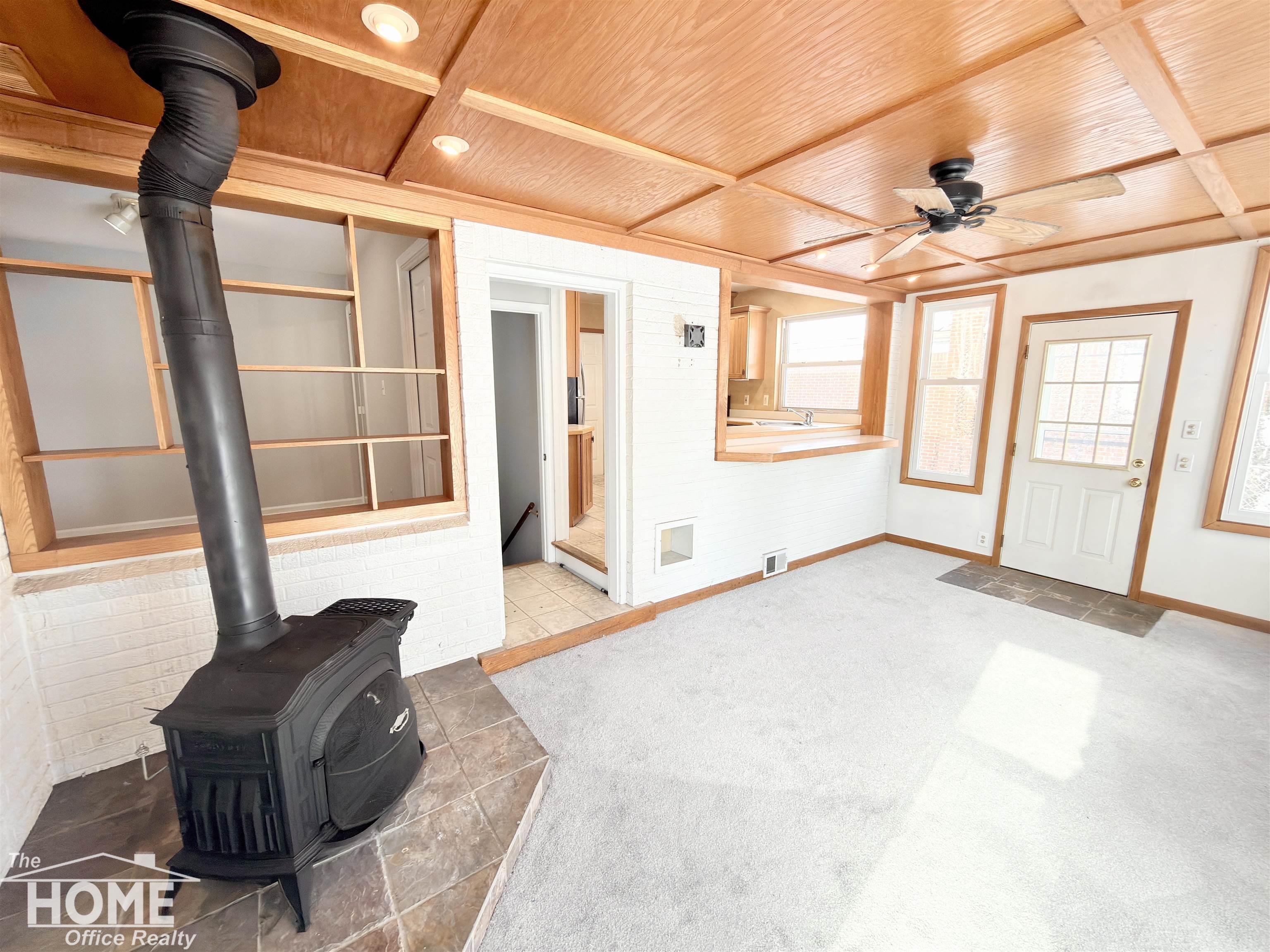 16544 Delaware Avenue