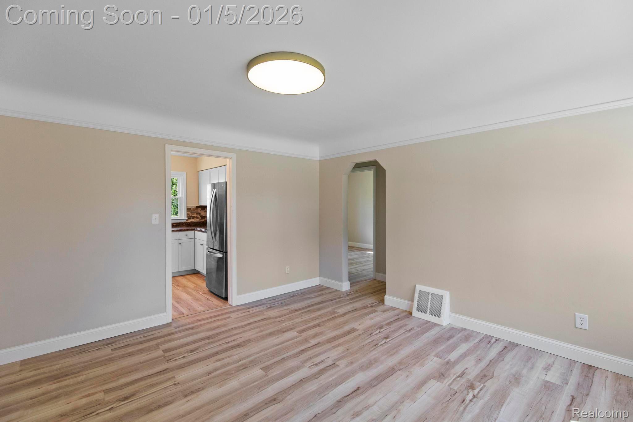 27334 NOTRE DAME Street