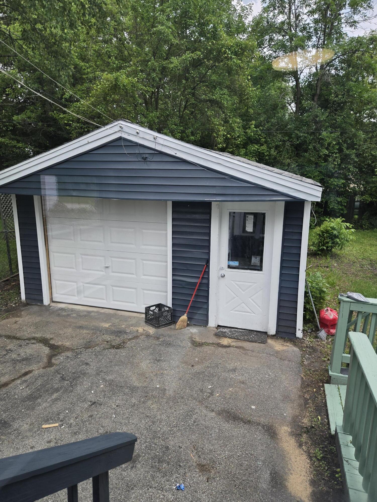 1420 Sweet Street