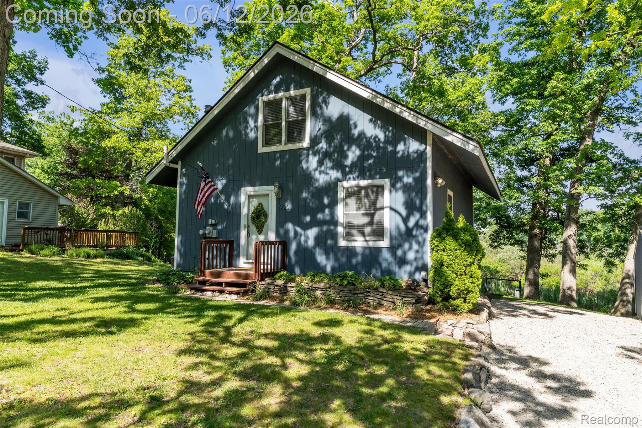 920 Hickory Ridge Circle