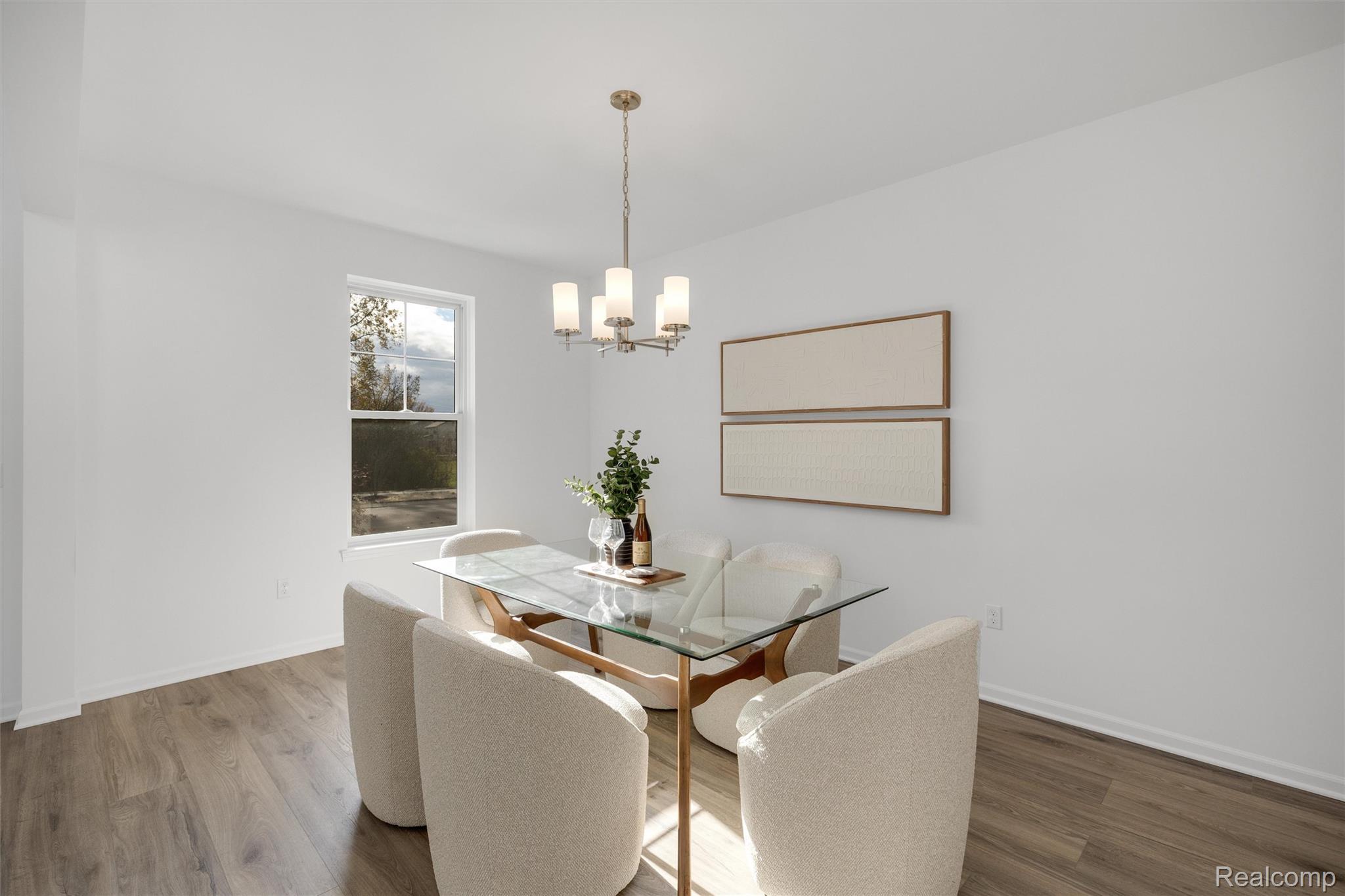 50284 Hedgewood Drive