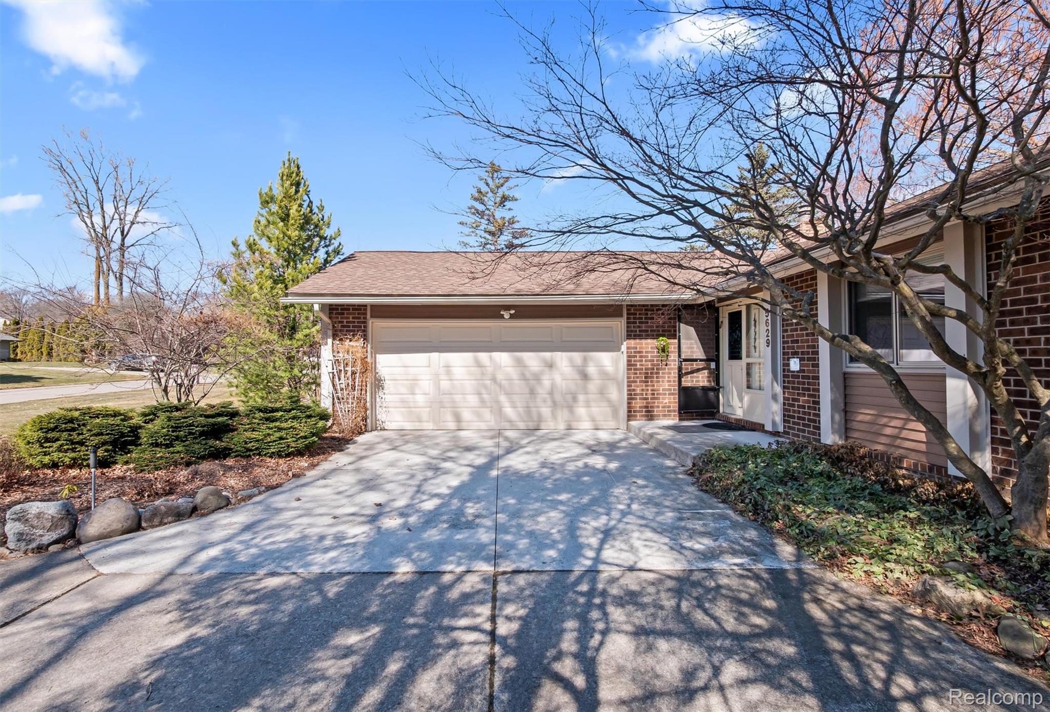 5629 Perrytown Drive