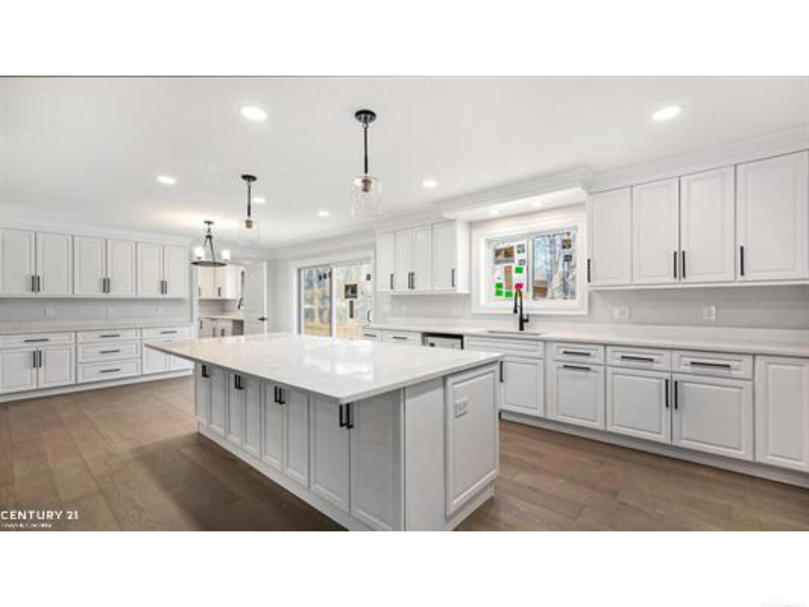 56350 Willow Creek Boulevard