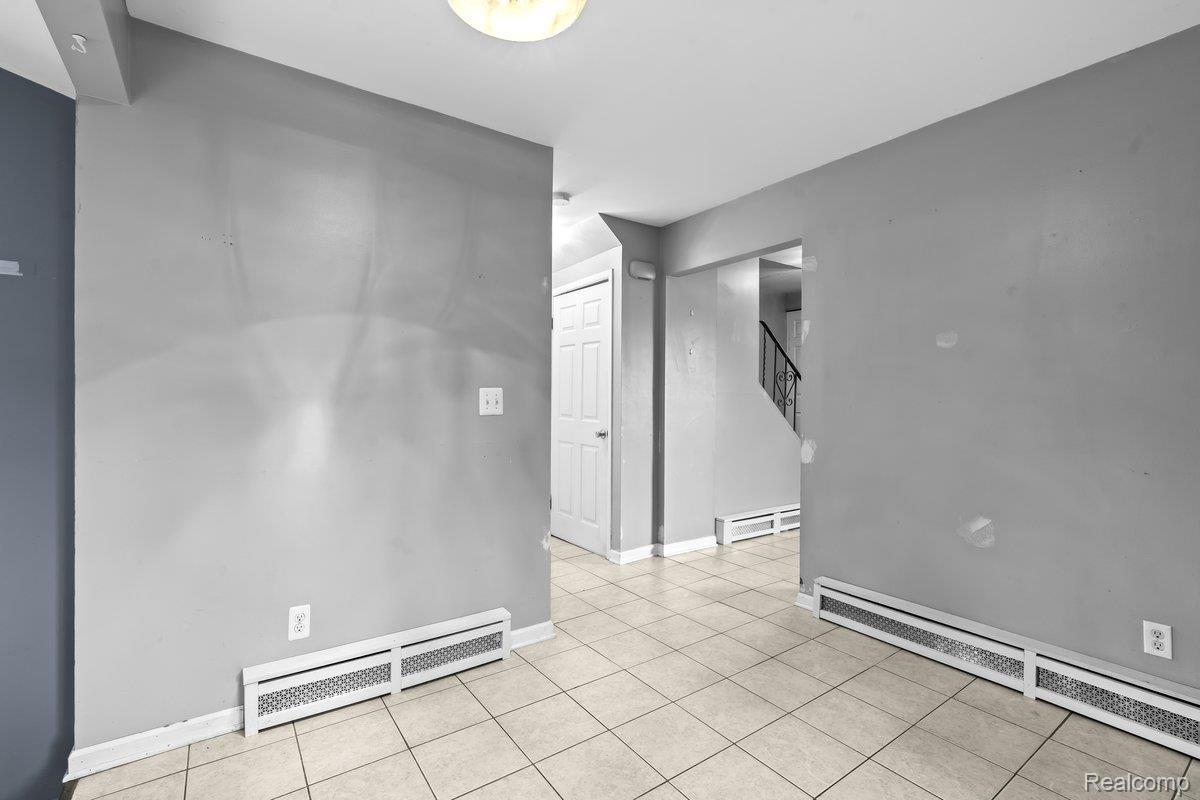 2716 Ravenglass Road