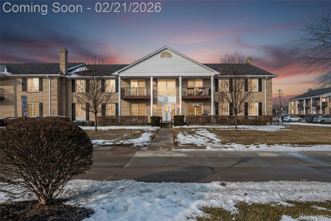 Photo of 34821 Valleyview Drive, Sterling Heights City, MI 48312 (MLS # 20261010048)