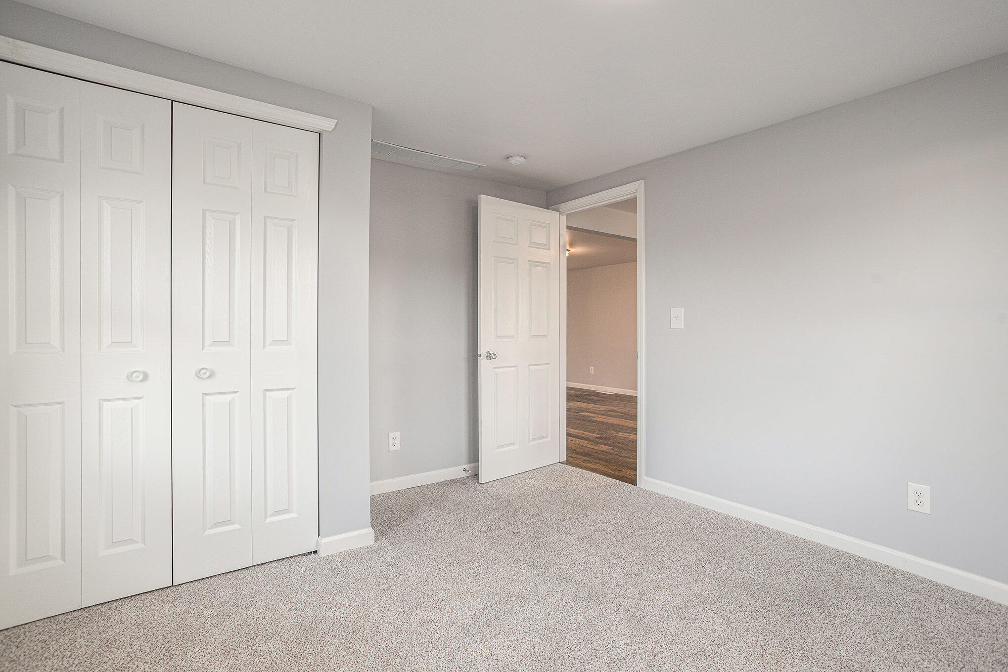 Kalamazoo Charter Township, Michigan 49004, United States, 3 Bedrooms Bedrooms, ,1 BathroomBathrooms,Residential,Active,202846