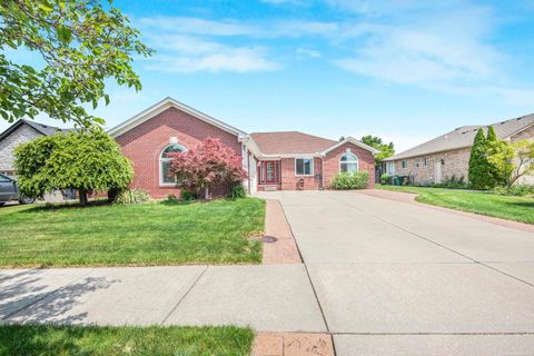 Photo of 21895 Preserve Court, Macomb Township, MI 48042 (MLS # 58050210541)