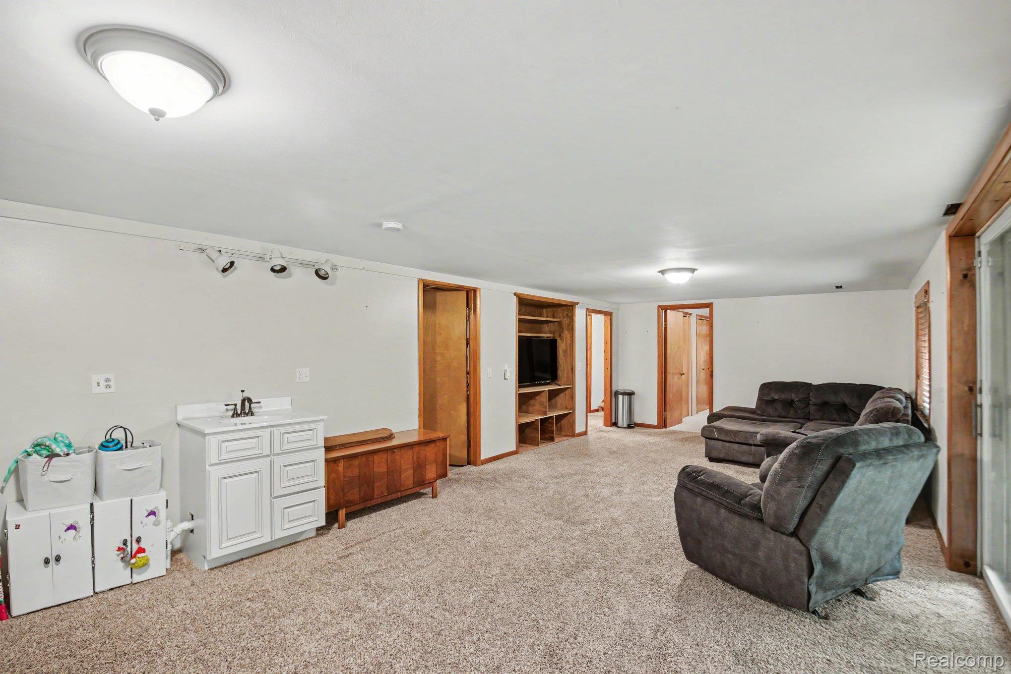 1646 Boy Scout Road
