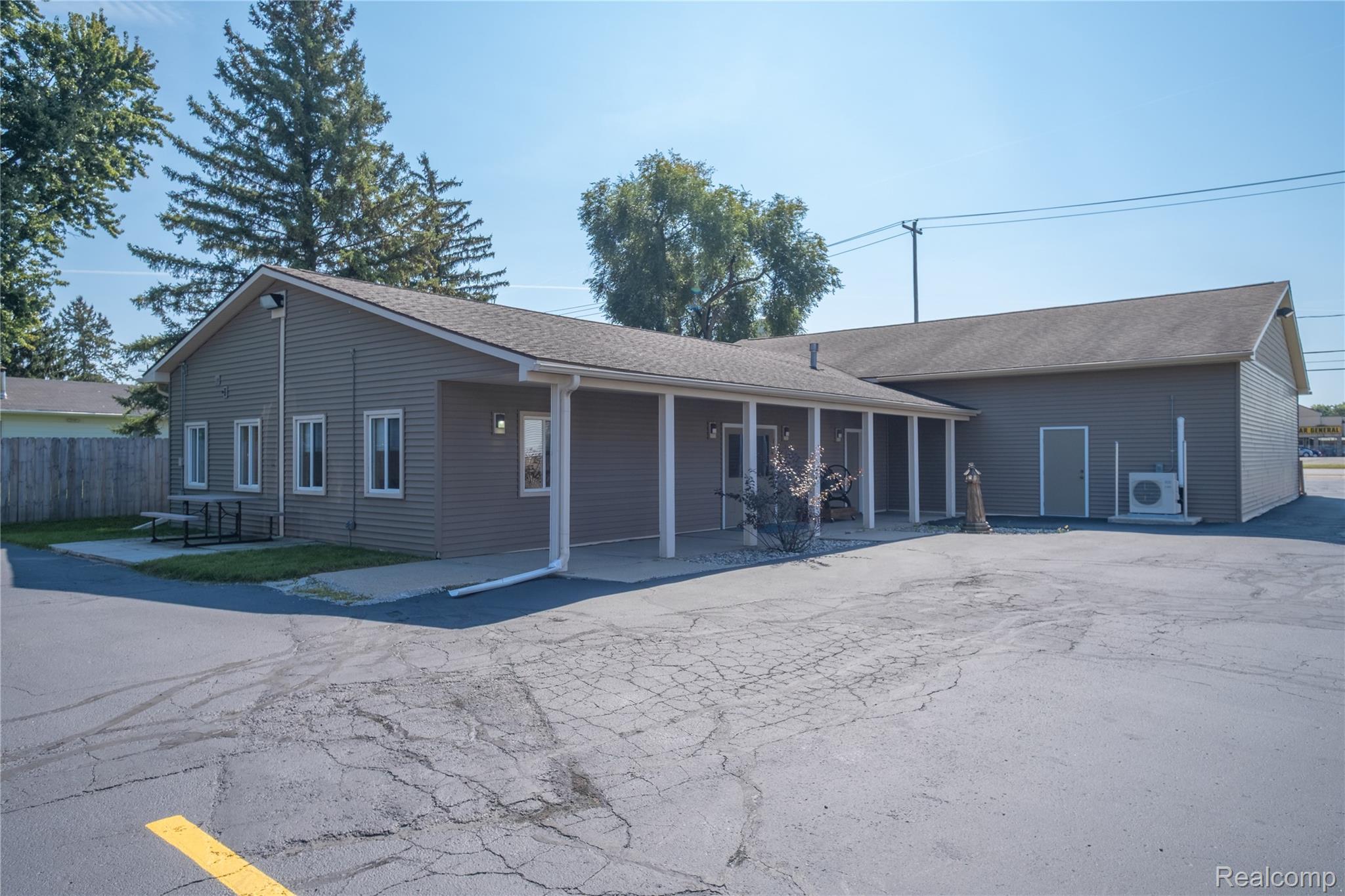 2186 W Vienna Road