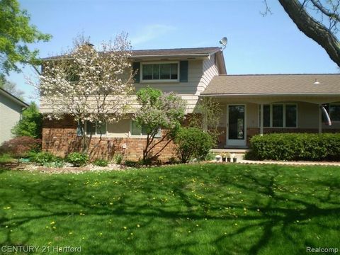 32518 NESTLEWOOD Street Farmington Hills City Oakland MI 48334