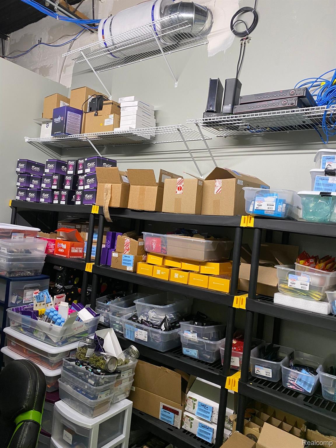 525 E Kalamazoo Avenue